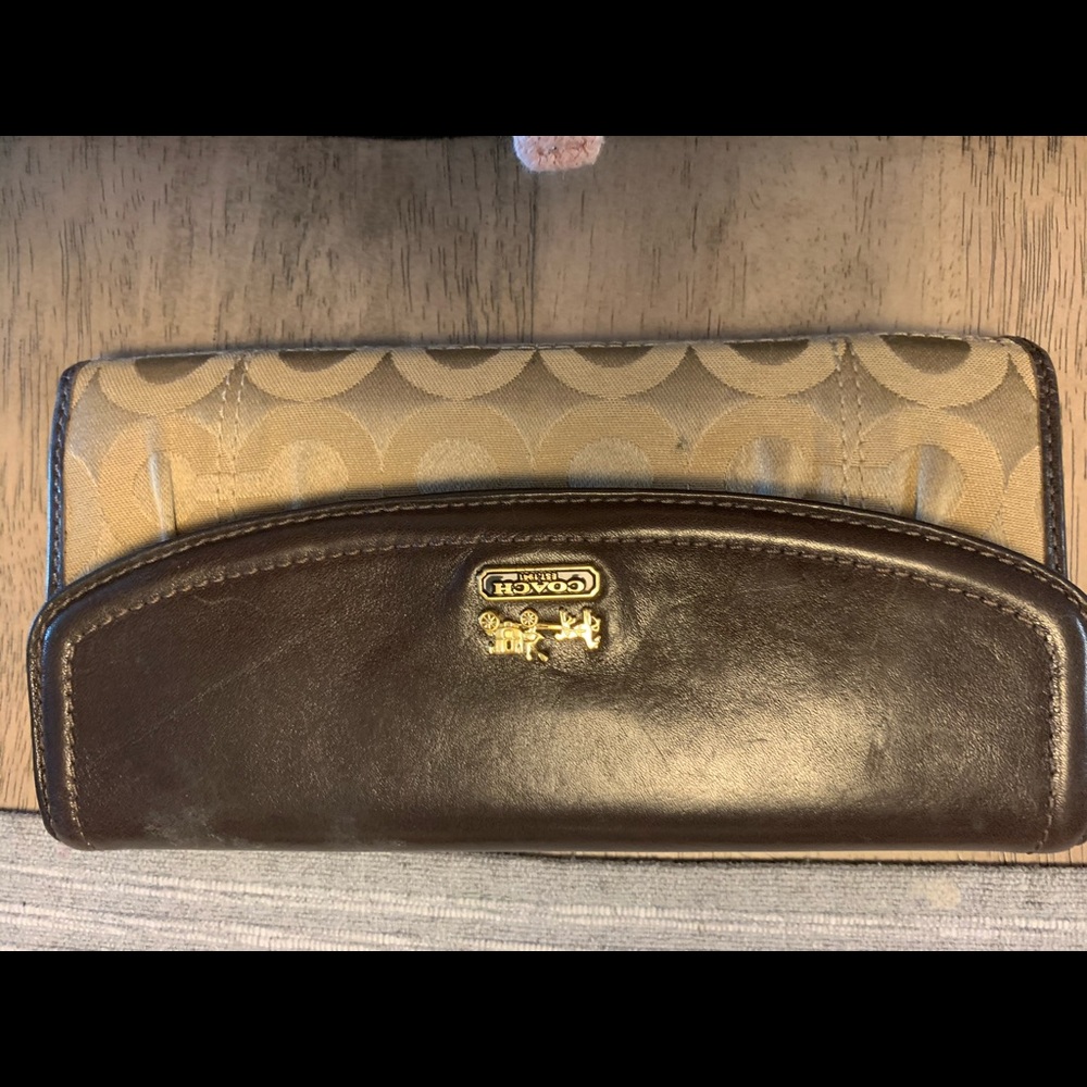 Coach wallet